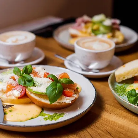 Dada Premium Апартаменты Краков